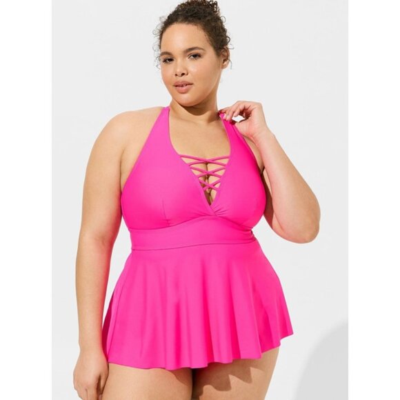 NWT Torrid Wireless XO Triangle Tankini - Picture 4 of 4